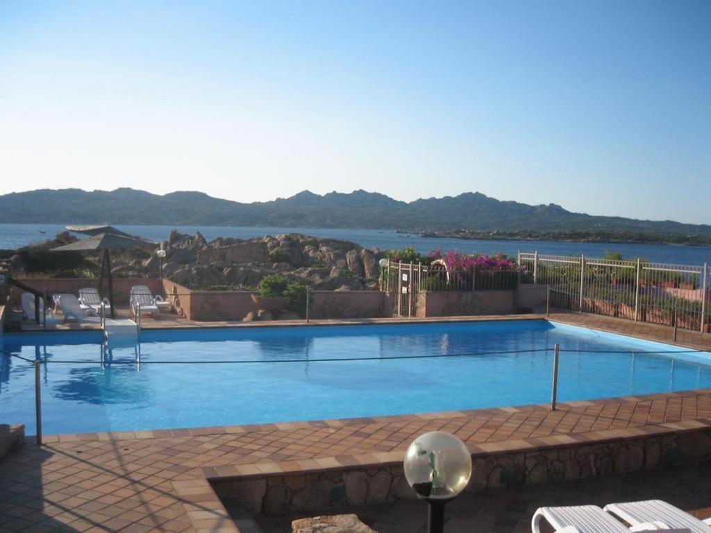Villa Casa Mughetto R5055 Seafront, Private Sea Access, Swimming Pool La Maddalena  Exterior foto